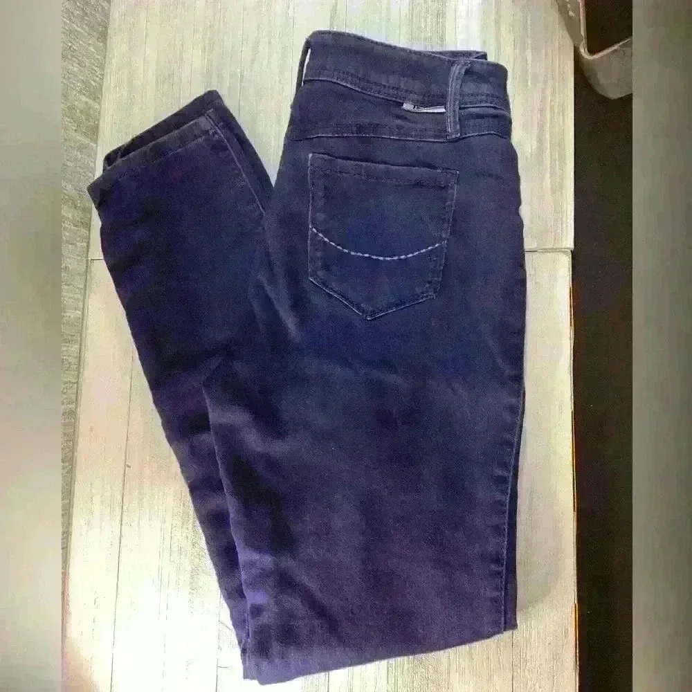 10 17/21 Exclusive Denim Dark Blue Soft Fabric Women L3